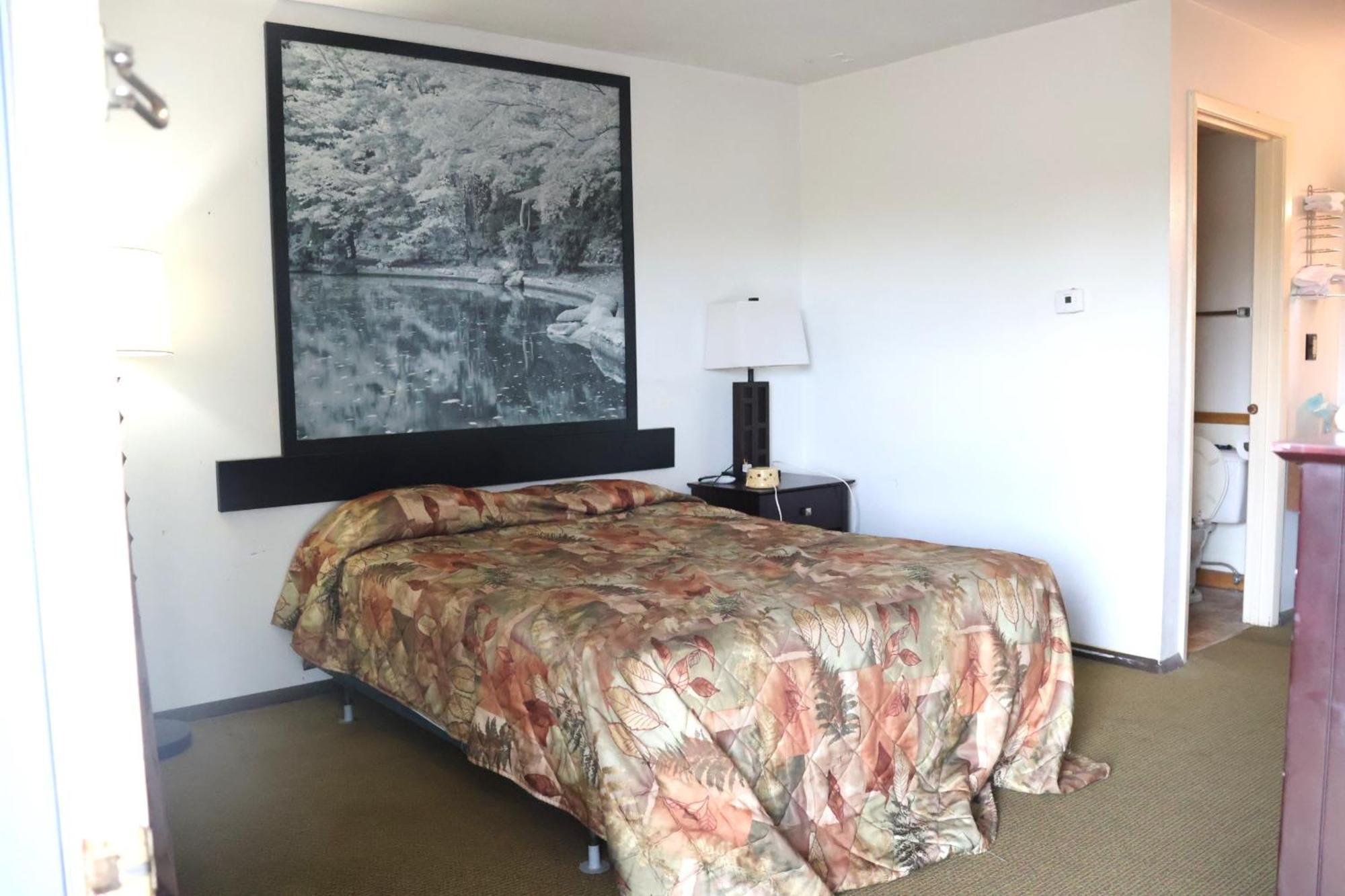Hotel O Oskaloosa - Hwy 63/92 Екстер'єр фото