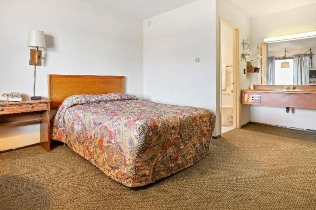 Hotel O Oskaloosa - Hwy 63/92 Екстер'єр фото